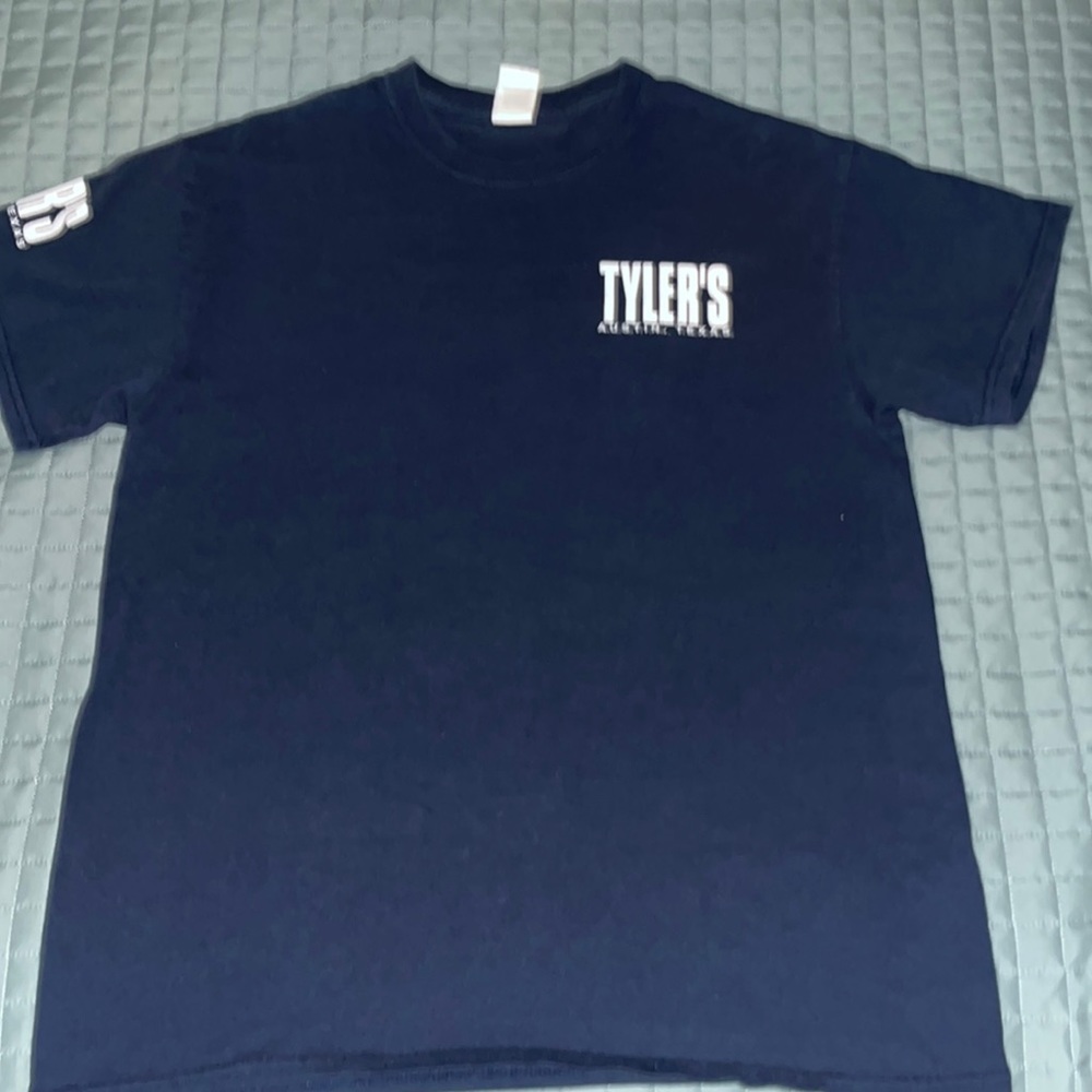 Tyler’s (Austin, TX) Navy T-Shirt | Size M